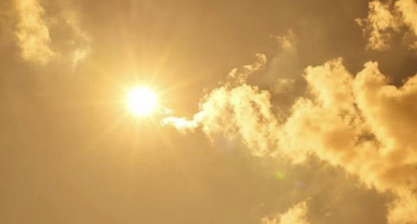 A stronger El Niño could bring unusual weather and higher global temperatures into 2027. Here’s what El Niño means and how natural climate cycles fit into the bigger picture.