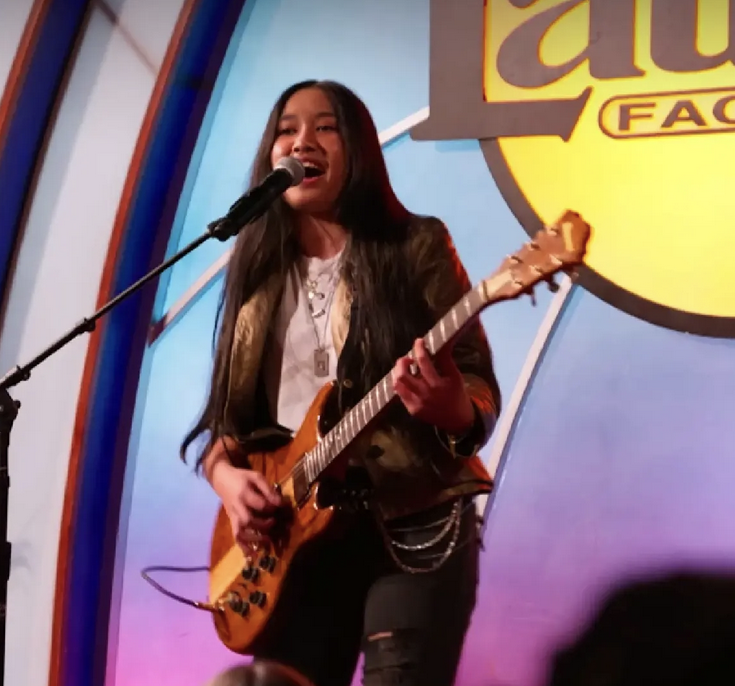 Nene Royal returns to AGT with Muse’s Hysteria as the show introduces its new Judges’ Callbacks round. See why fans are talking about the young Thai rock star.