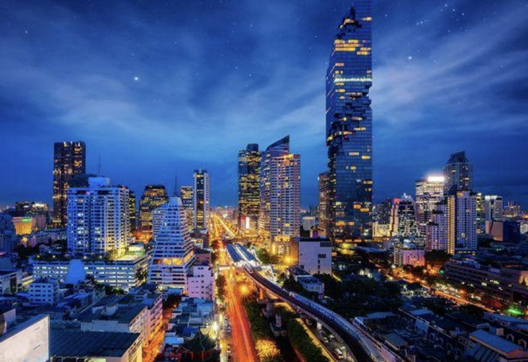 Condos face oversupply, townhouses face loan rejection, and more Thais are turning to renting. Full breakdown of Thailand’s property market in 2026.