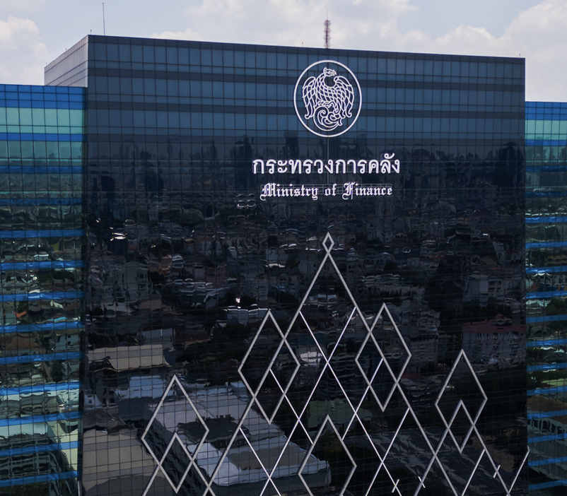 Thailand’s government says its emergency loan decree is now active despite legal challenges. Here’s what the plan means for the economy and public aid programs.